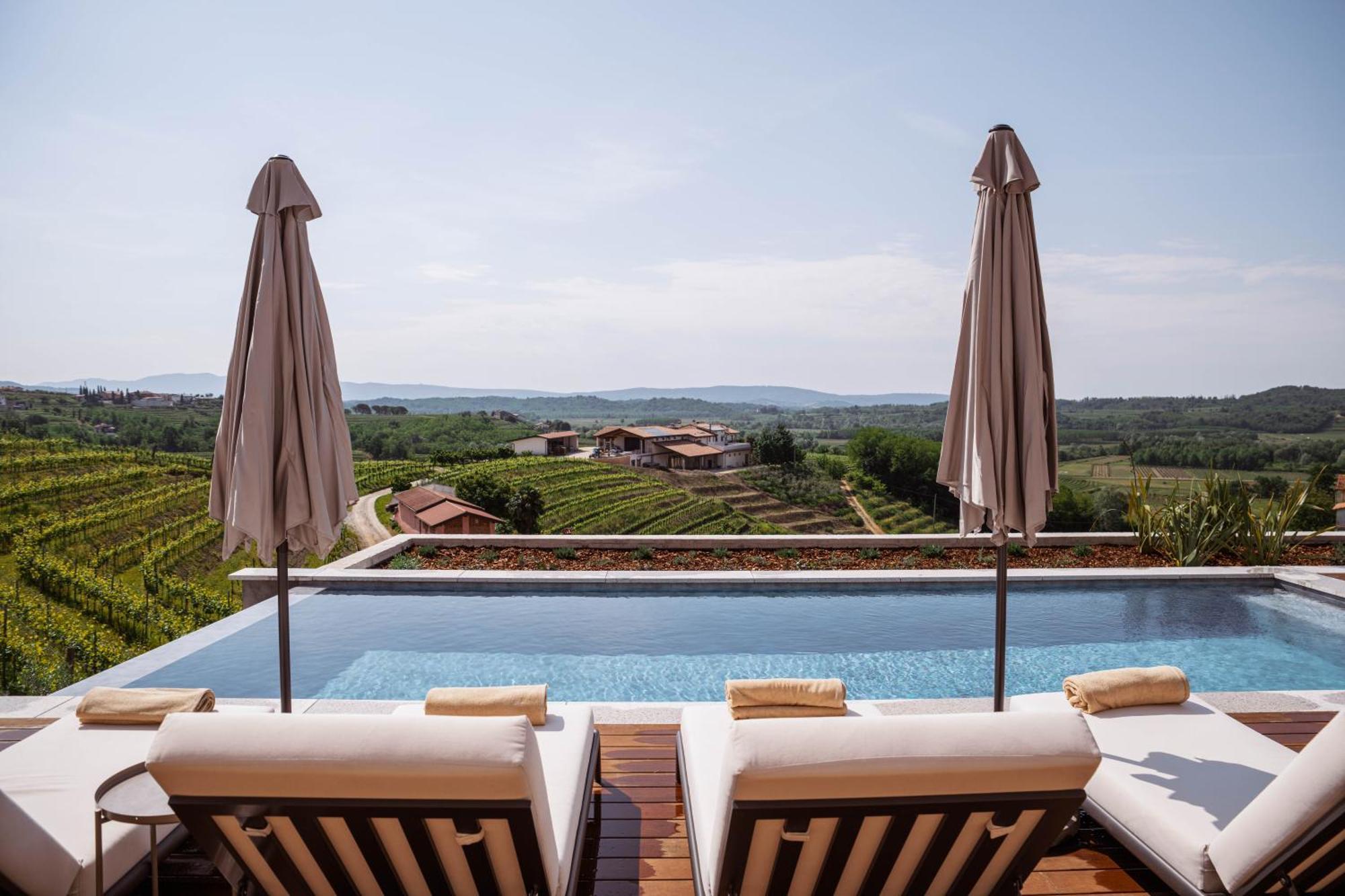 Posestvo Scurek Wine Bed & Breakfast โดบรอโว ภายนอก รูปภาพ